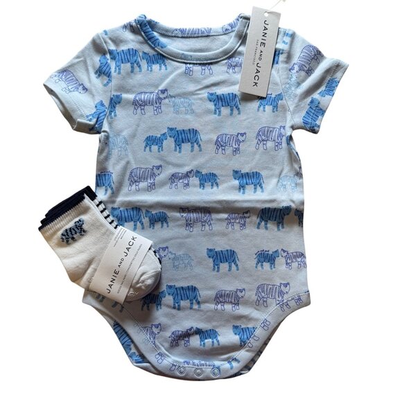 Janie and Jack Tiger Print Bodysuit + matching set of socks (two pair) 3-6M NWT! - Picture 1 of 6